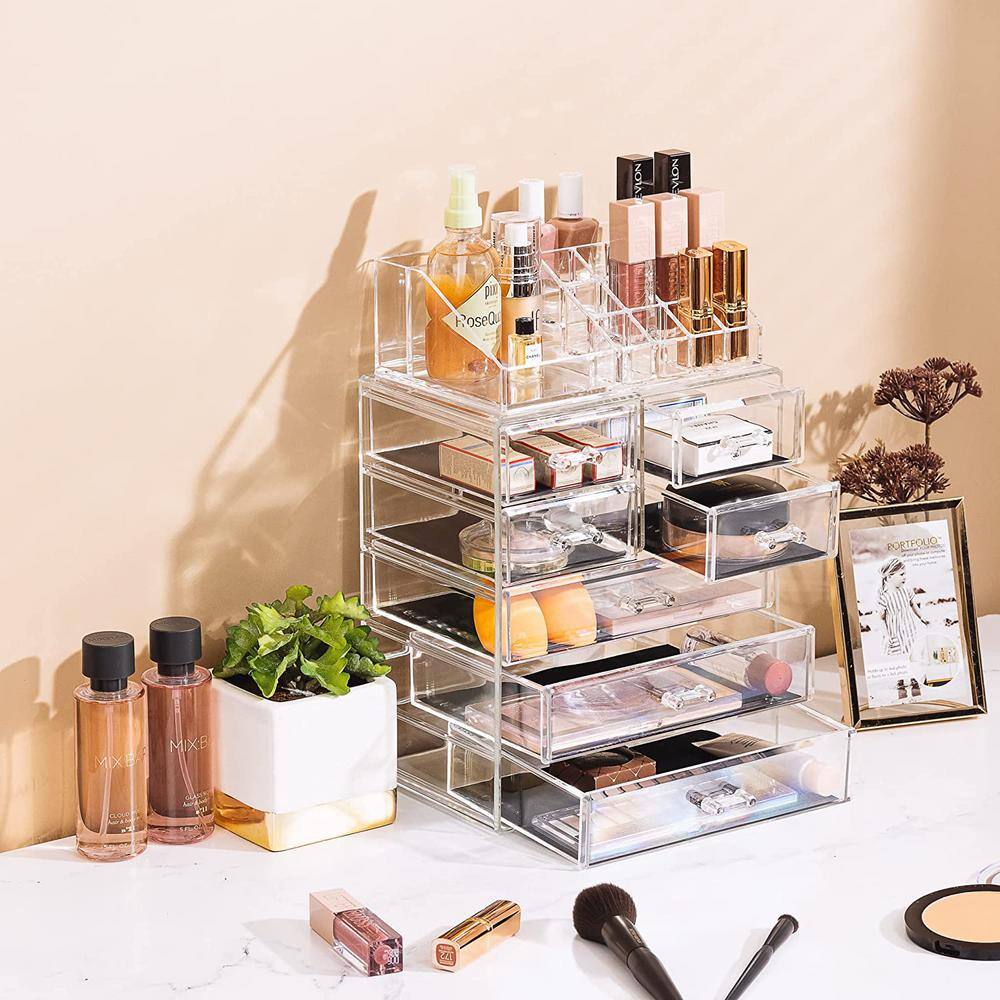 Clear Acrylic Makeup Organizer with 7 Drawers and 16 Slots
