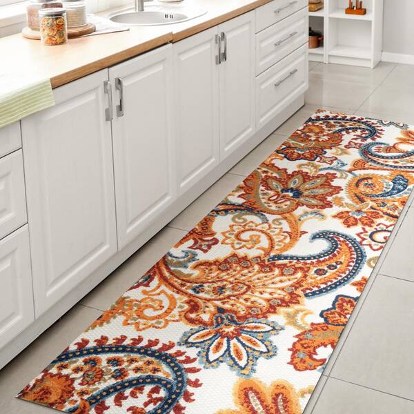 JONATHAN Y Gordes Paisley High-Low Orange/Multi 2 ft. x 8 ft. Indoor/Outdoor Runner Rug