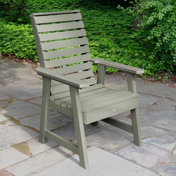 Highwood Weatherly Eucalyptus Plastic Dining Chair in Eucalyptus (Set of 1)