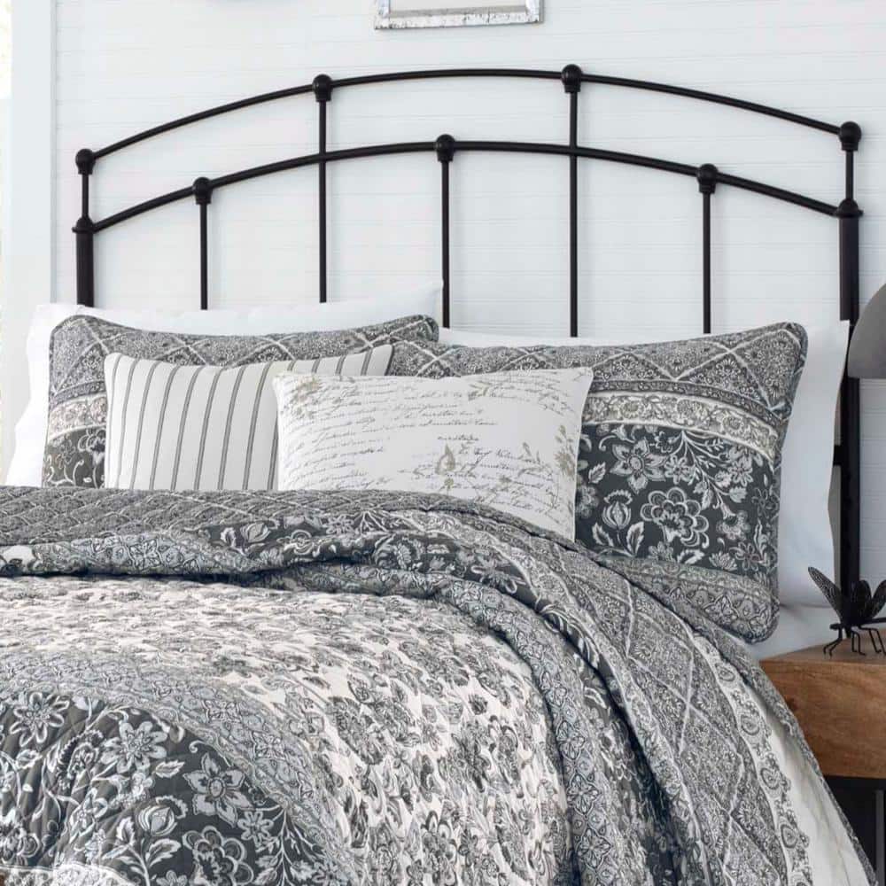 Gray and White Cotton Reversible Twin Quilt Set