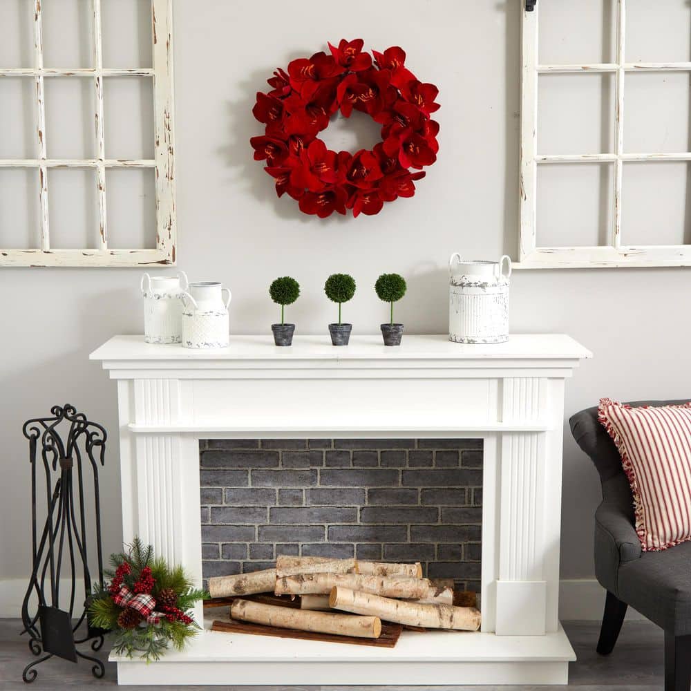 22" Red Artificial Amaryllis Outdoor Wreath
