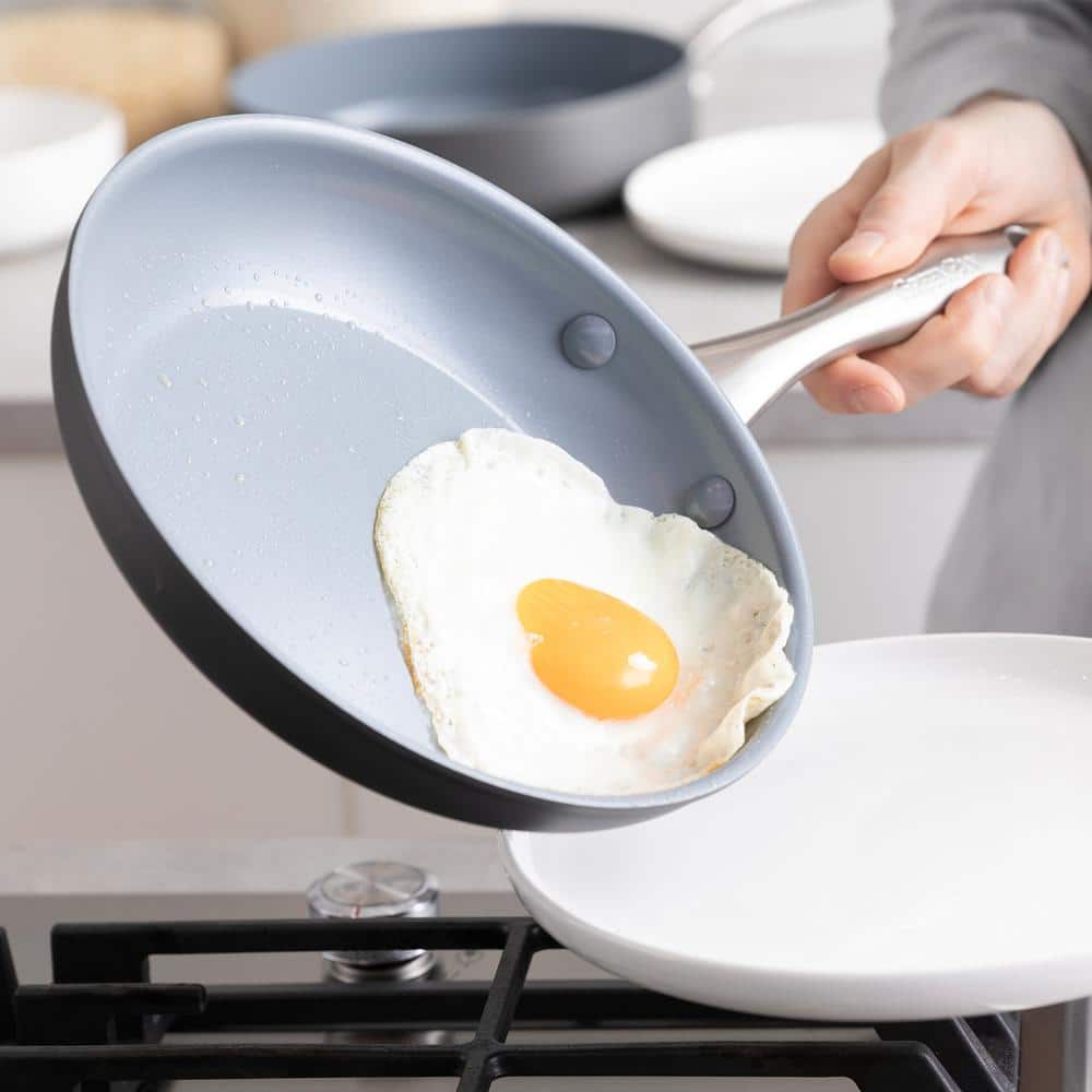 8" Gray Aluminum Ceramic Nonstick Fry Pan with Stainless Steel Handle