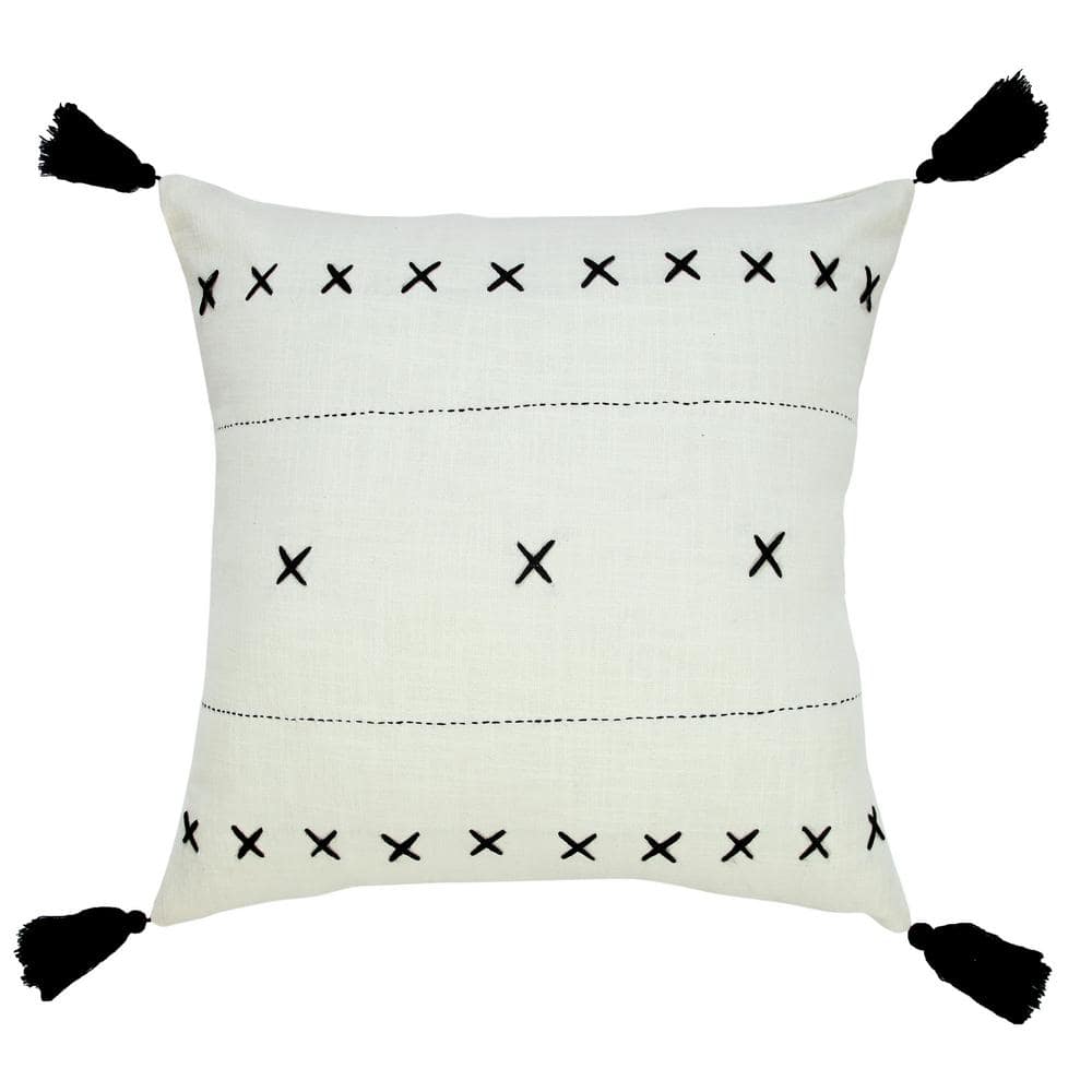 Bohemian White / Black 20 in. x 20 in. Basics Geometric Embroidered Indoor 