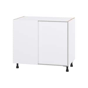 Fairhope Bright White Slab Assembled Blind Base Corner Kitchen Cabinet Right (39 in. W x 34.5 in. H x 24 in. D)