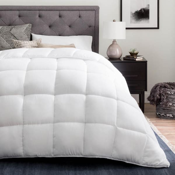 Brookside Down Alternative Reversible Quilted Twin Comforter in White