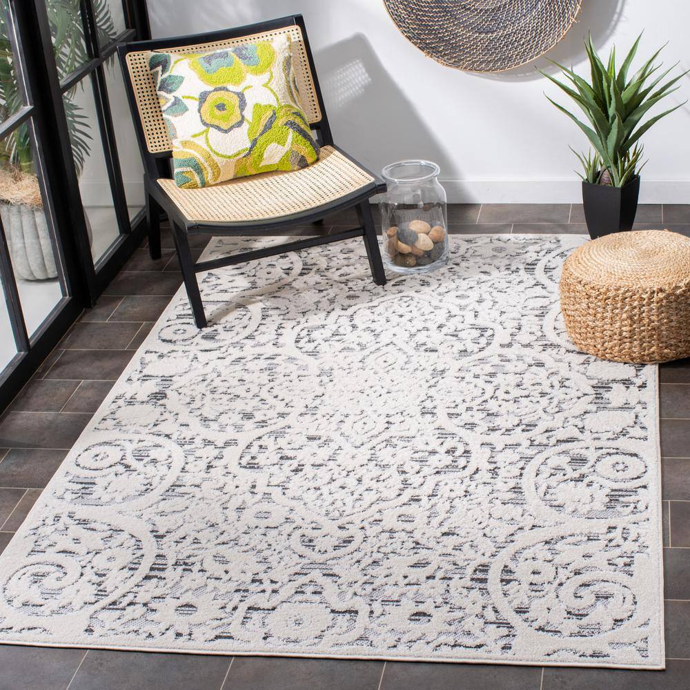 Cabana Ivory and Gray Geometric Indoor/Outdoor Rug