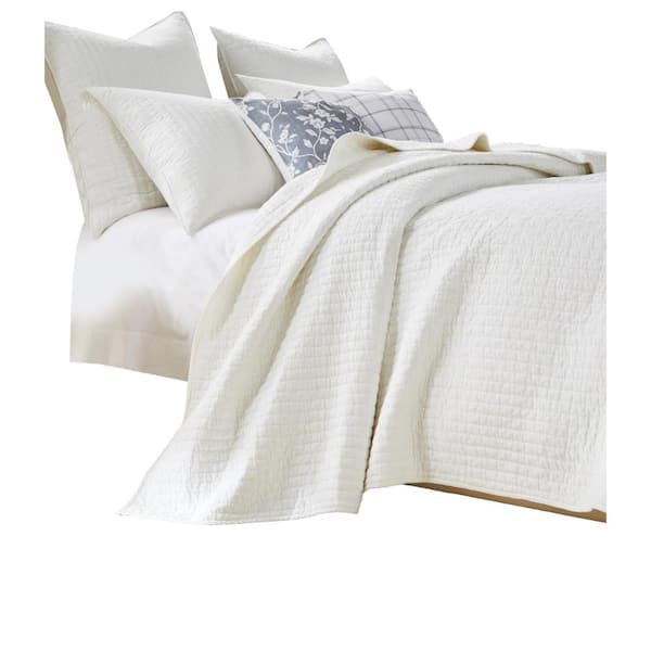 2-Piece White Solid Twin Size Microfiber Quilt Set