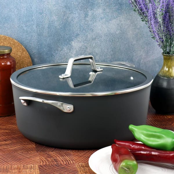 Select by Calphalon Hard-Anodized Nonstick 7-Quart Dutch Oven with Cover 