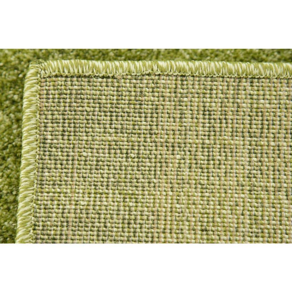 Light Green Tufted Rectangular Stain-Resistant Synthetic Rug