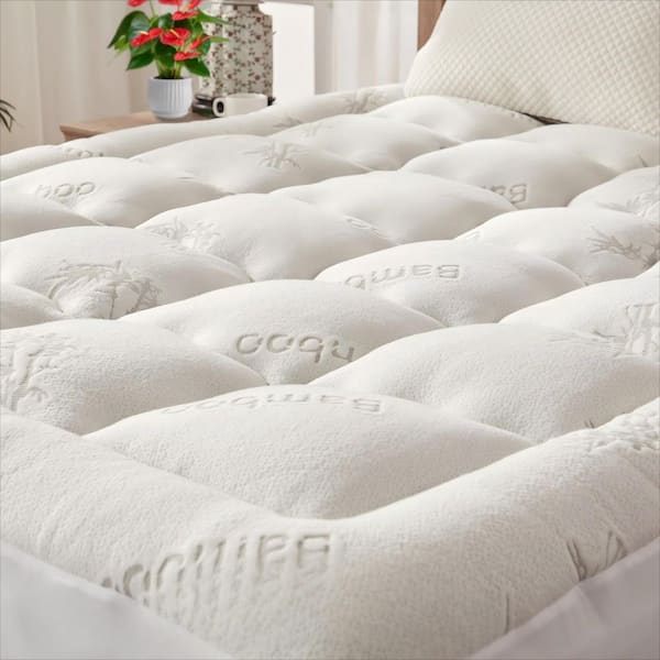 Queen Polyester Thick Pillow Top Mattress Pad Protector with Stretchable Pockets, Soft Breathable Mattress Topper, White