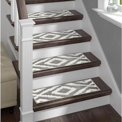 Grey 9 in. x 28 in. Stair Treads Polypropylene, Carpet Stair Tread Cover (Set of 13) Non-Slip Stair Treads