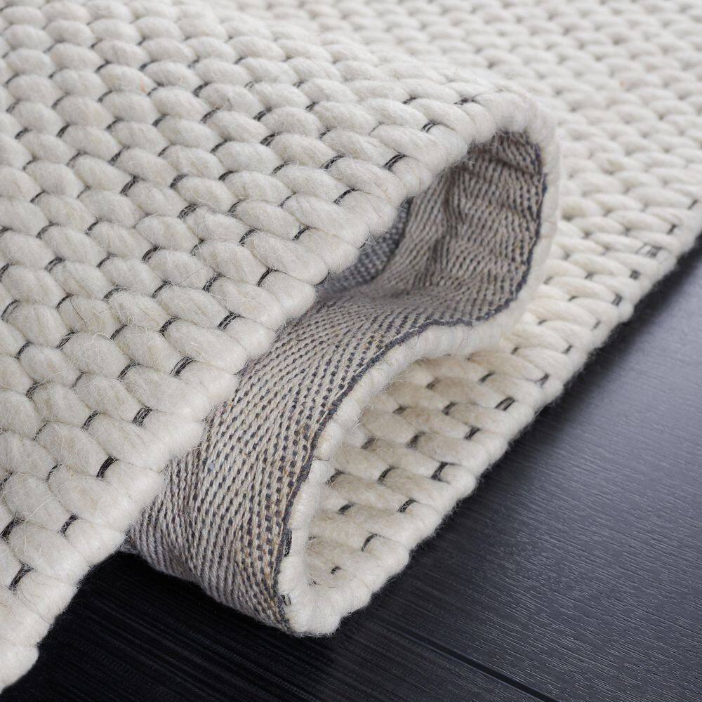 Ivory Rectangular Handwoven Wool Area Rug
