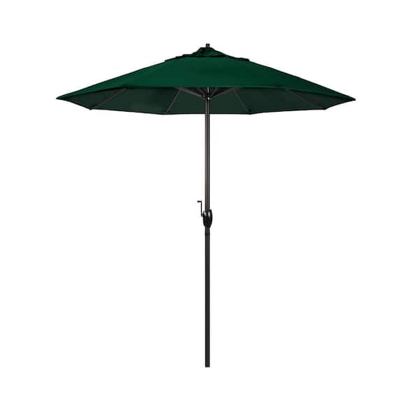 California Umbrella 7.5 ft. Bronze Aluminum Market Auto-Tilt Crank Lift Patio Umbrella in Hunter Green Olefin