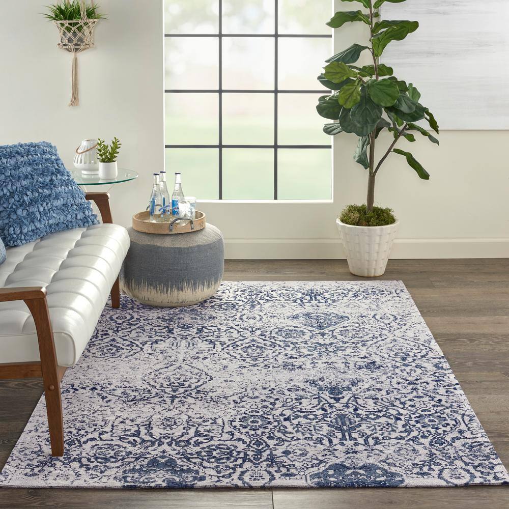 Ivory and Navy Medallion Synthetic 4' x 6' Area Rug