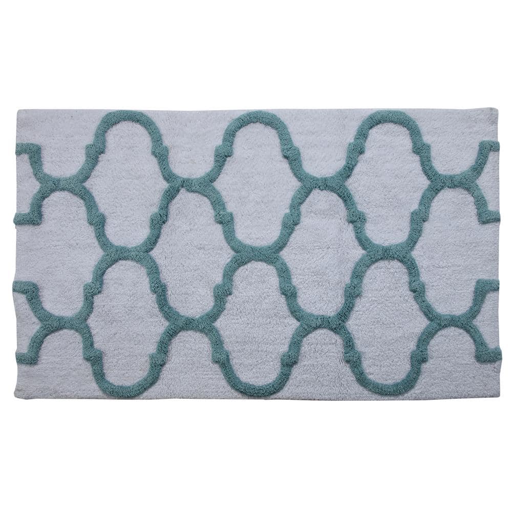 White and Blue Cotton Geometric Bath Rug Set