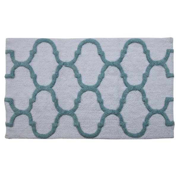 24 in. x 17 in. and 34 in. x 21 in. 2-Piece Cotton Bath Rug Set in White and Arctic Blue