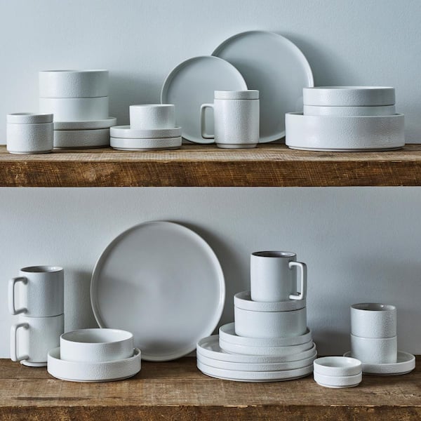 Colortex Stone White 3.75 in. Porcelain Mini Plates, (Set of 4)