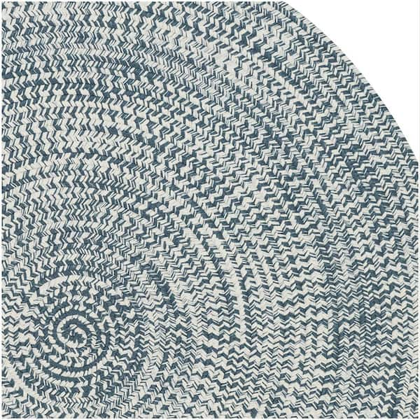 Colonial Mills 5' x 7' White Modern Casual Braided Rug