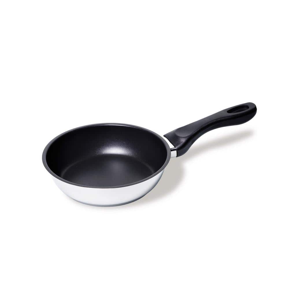 Bosch 8 in. Pan for 6 in. Element on Bosch Induction Cooking Surface