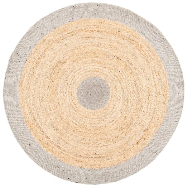 SAFAVIEH Braided Silver Natural 5 ft. x 5 ft. Solid Border Round Area Rug