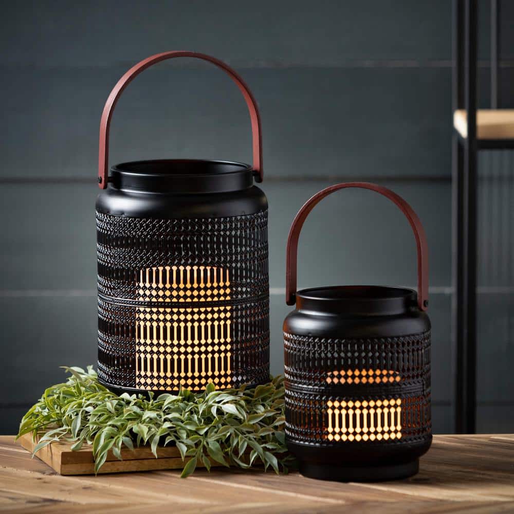 Modern Black Metal Hanging Candle Lantern Set with Wooden Handles