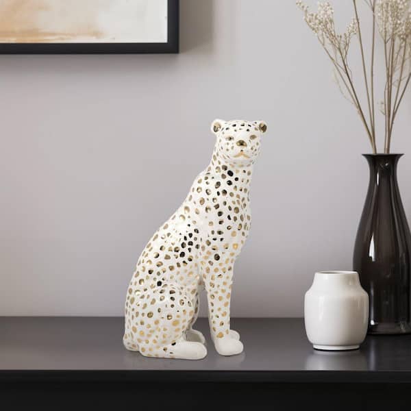 Liv & Skye White 7 in. x 11 in. Ceramic Glam Sitting Leopard 15878