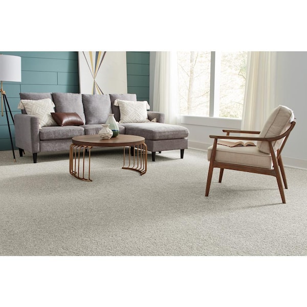 Huntcliff II Shining Armor Gray 39 oz. Triexta Texture Installed Carpet