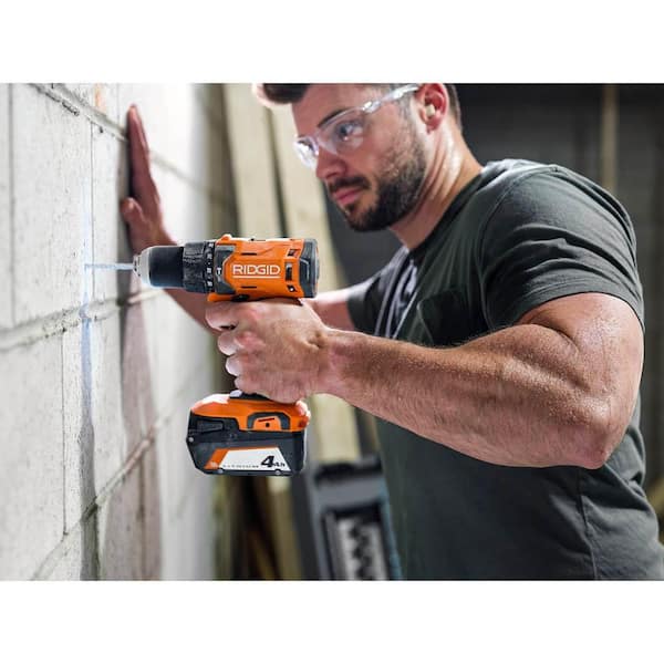 https://images.thdstatic.com/productImages/b1c7412e-8425-4574-a6ae-085b2ae9aeef/svn/ridgid-power-tool-combo-kits-r9272-ar2038-1f_600.jpg