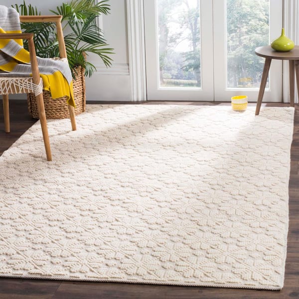 Vermont 2 ft. x 4 ft. Ivory Floral Monochrome Area Rug
