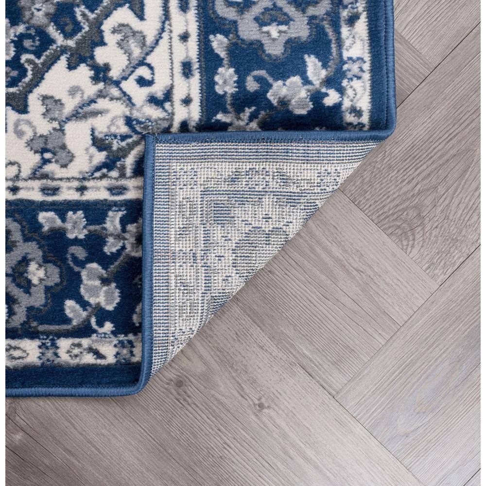 Navy Rectangular Reversible Synthetic 5' x 7' Area Rug