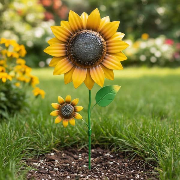 Unbrand Vibrant Metal Sunflower Garden Stakes (2-Pack) - Nodding