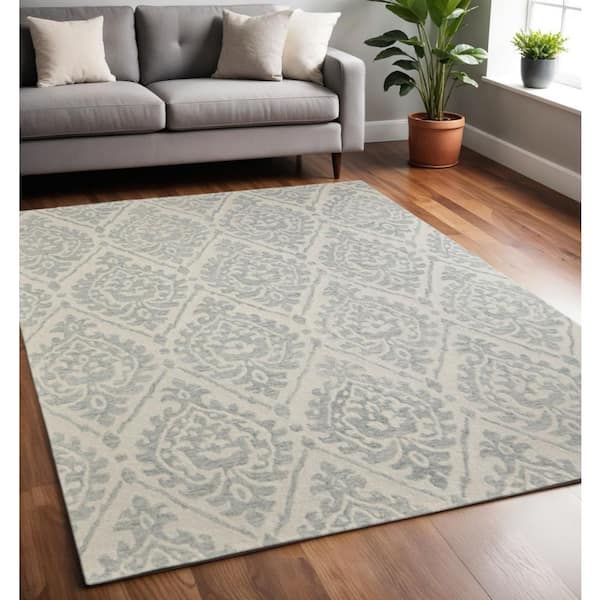 Gray 5 x 8 ft. Tufted Floral Rectangle Indoor Area Rug