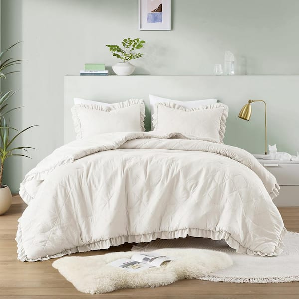 Phoebe 3-Piece Ivory Microfiber Full/Queen Diamond Quilted Ruffle Edge Comforter Set