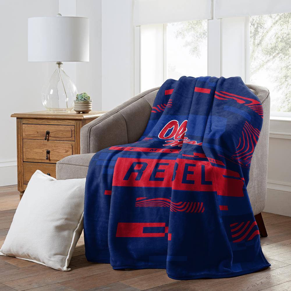 Mississippi Rebels Blue and Red Fleece Throw Blanket
