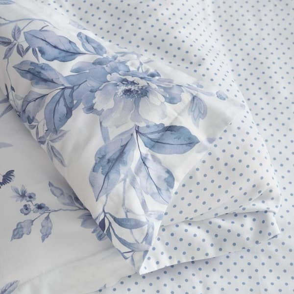 MARTHA STEWART Songbird 2-Piece White/Blue Cotton Sateen Twin