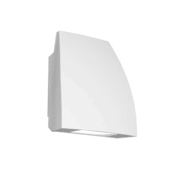 WAC Lighting Endurance Fin 27-Watt White Outdoor Integrated LED Flood Light, 3000K