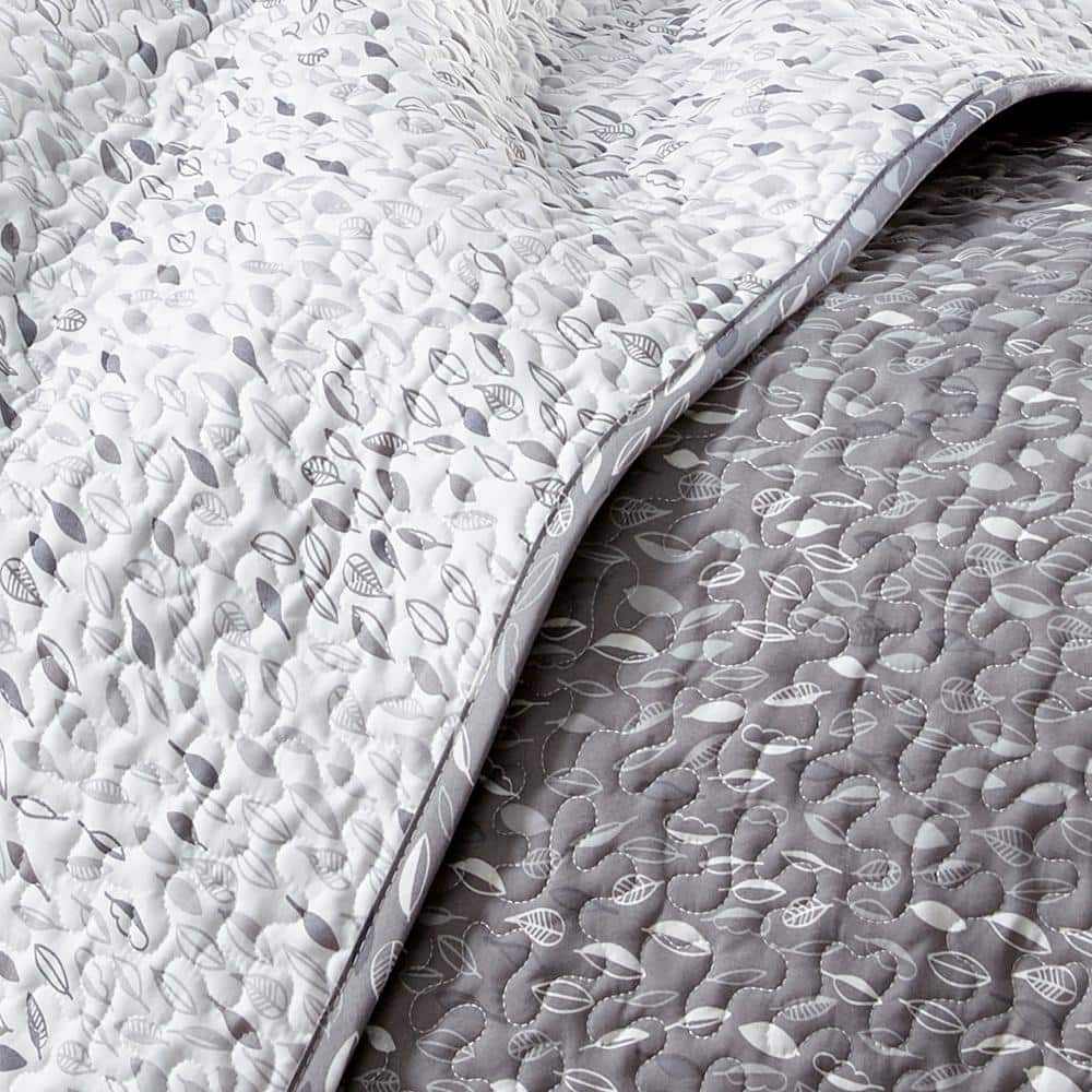 Botanical Forest Grey Reversible Microfiber Full Quilt Set