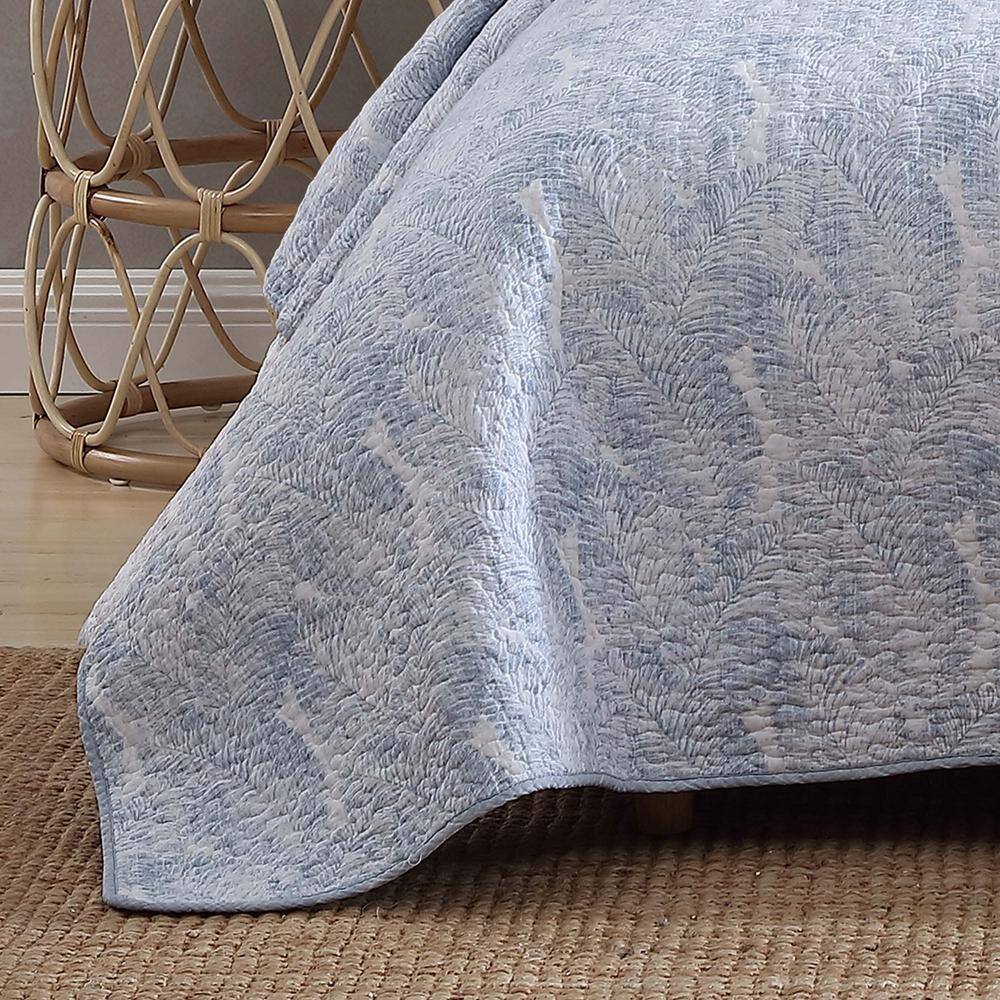 King Size Blue Cotton Reversible Quilt Set with Shams