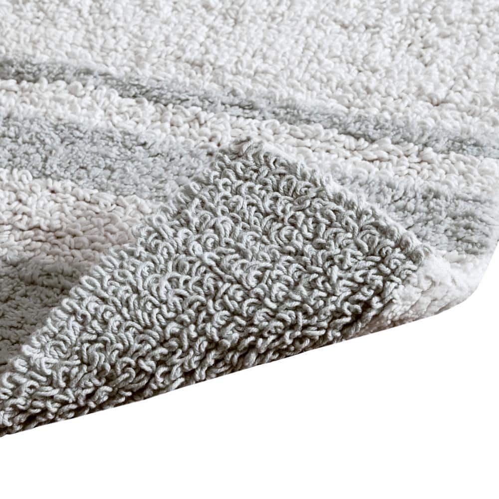 Gray and White Cotton Reversible Bath Rug
