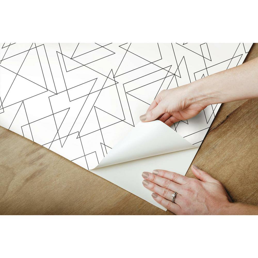 Black and White Geometric Peel and Stick Wallpaper
