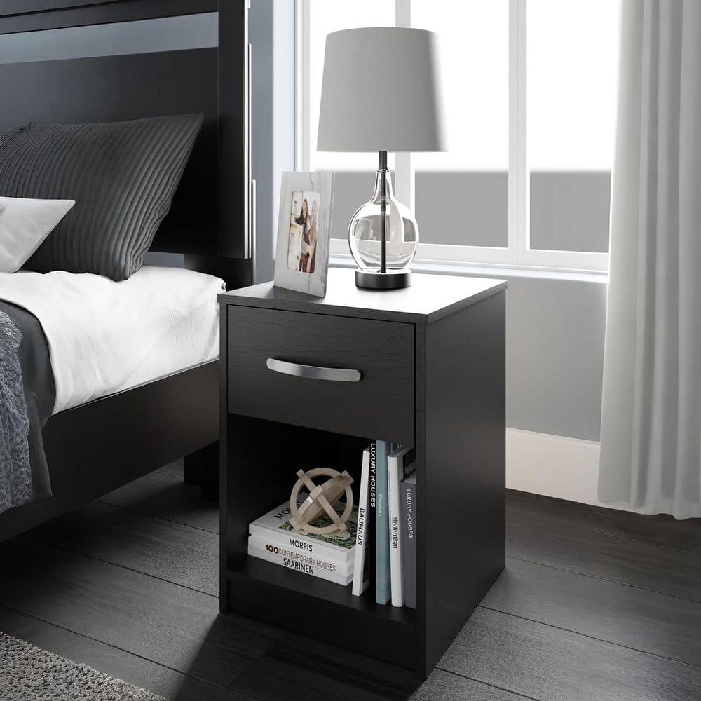 Signature DESIGN BY ASHLEY Finch Matte Black 1 Drawer Nightstand