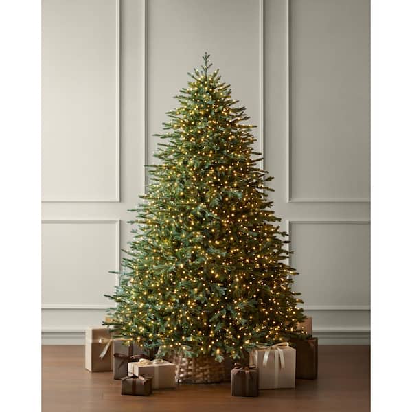 7.5 ft Yorkshire Twinkling Fir LED Pre-Lit Artificial Christmas Tree T33