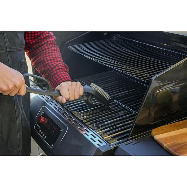 Grill Cleaning Brush with Scraper