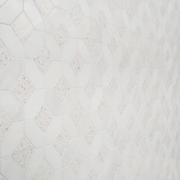 RIU 大理石　flower&marble onp Marmoreal Calacatta Luxury Vinyl Tile - 12 x 24 in. - The