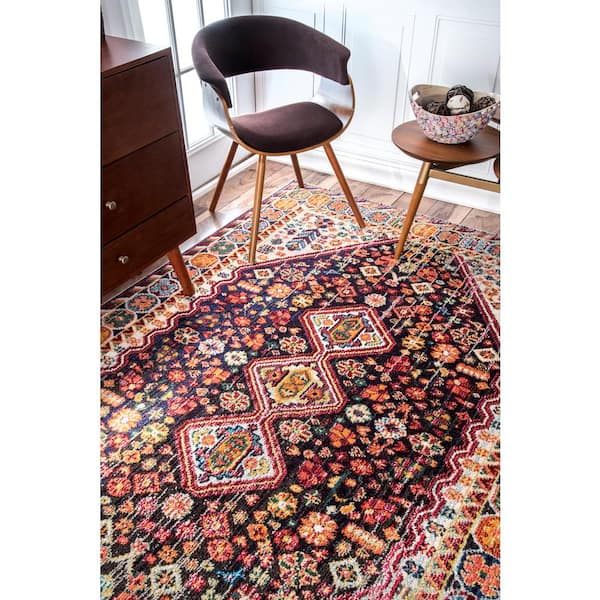 Meadow Vintage Vibrant Black 8 ft. x 8 ft. Round Rug