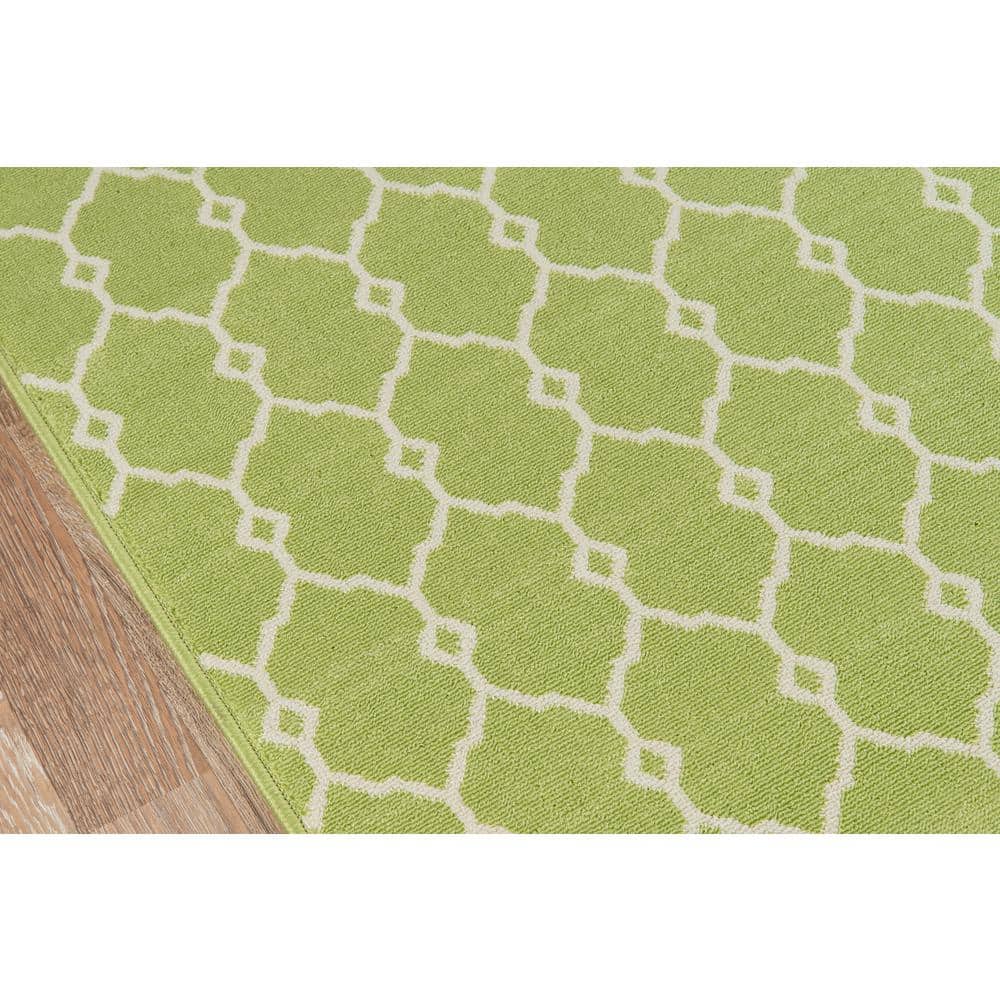 Green Geometric Rectangular Indoor/Outdoor Rug 5'3" x 7'6"
