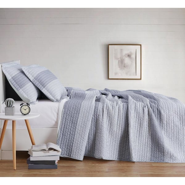 Multi Stripe Polyester Quilt Set