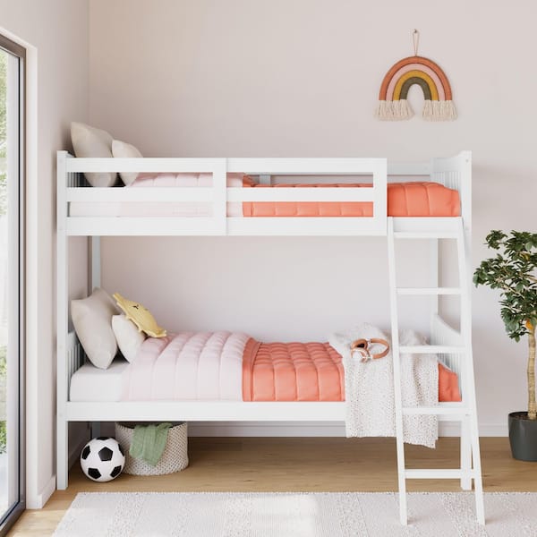 Storkcraft Caribou White Solid Hardwood Twin Bunk Daybed
