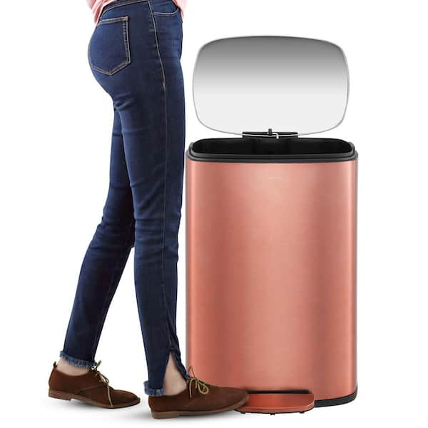 happimess 3.2-Gallons Rose Gold Steel Kitchen Trash Can with Lid Indoor in  the Trash Cans department at