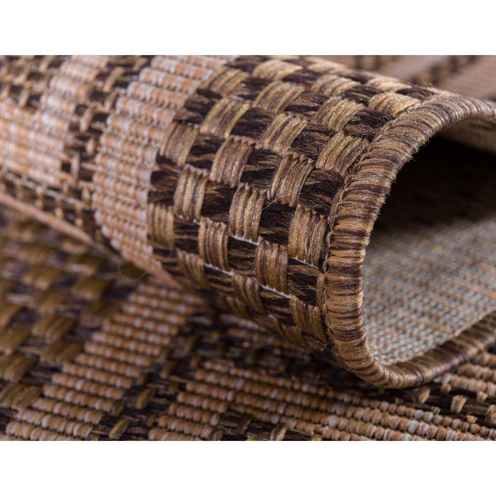 Easy-Care Reversible Brown Synthetic Outdoor Rug 3' x 5'